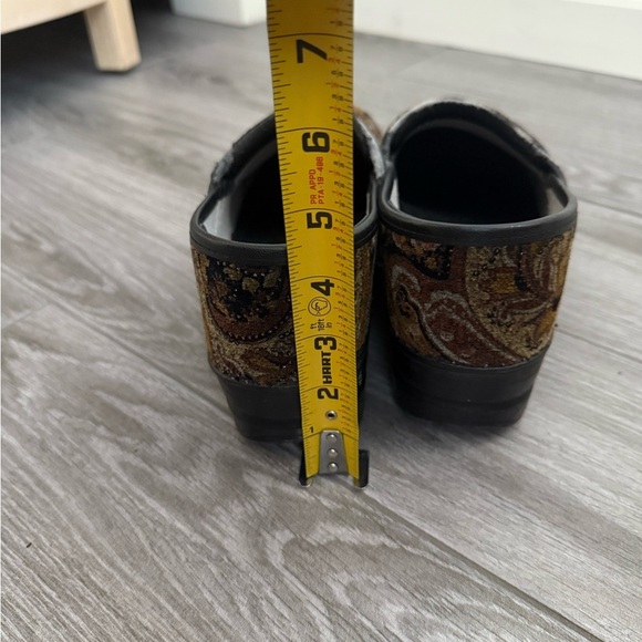 Dansko|Paisley velvet (tapestry style) clogs with embellishment••••Size 10.5-11 - Picture 14 of 16